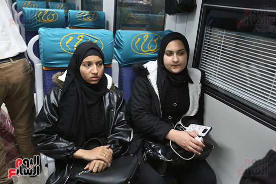 أول قطار درجة ثالثة مكيفة ينطلق من محطة مصر فى اتجاه أسوان (9)