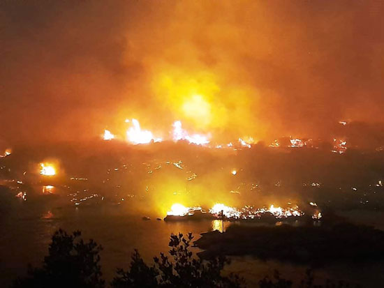 حريق بمحمية سالوجا (3)