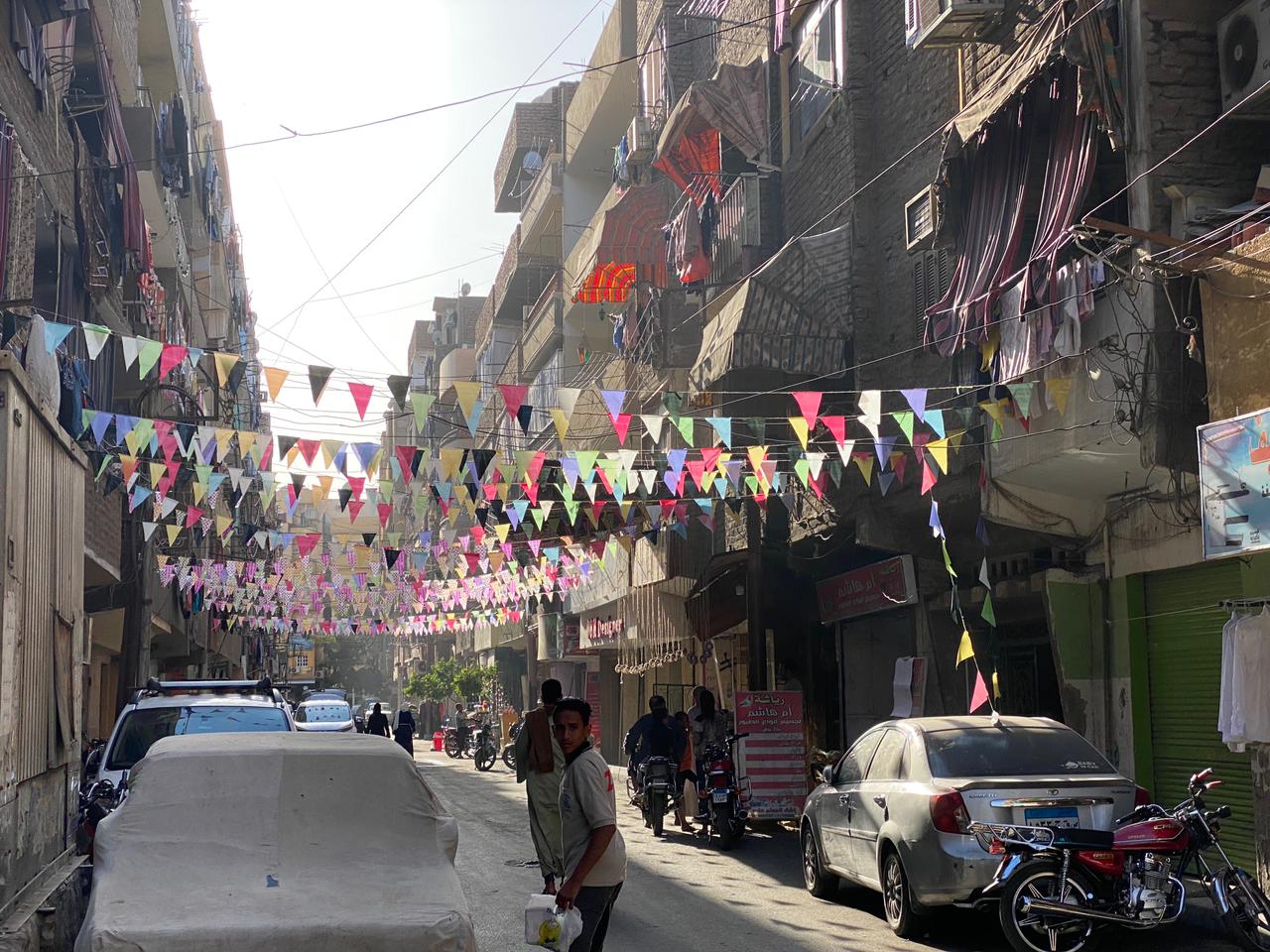 أجواء رمضانية مبهجة في شوارع الأقصر (4)
