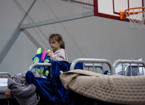 أطفال اللاجئين الأوكرانيين