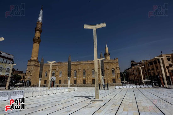 ساحة المسجد الحسينى