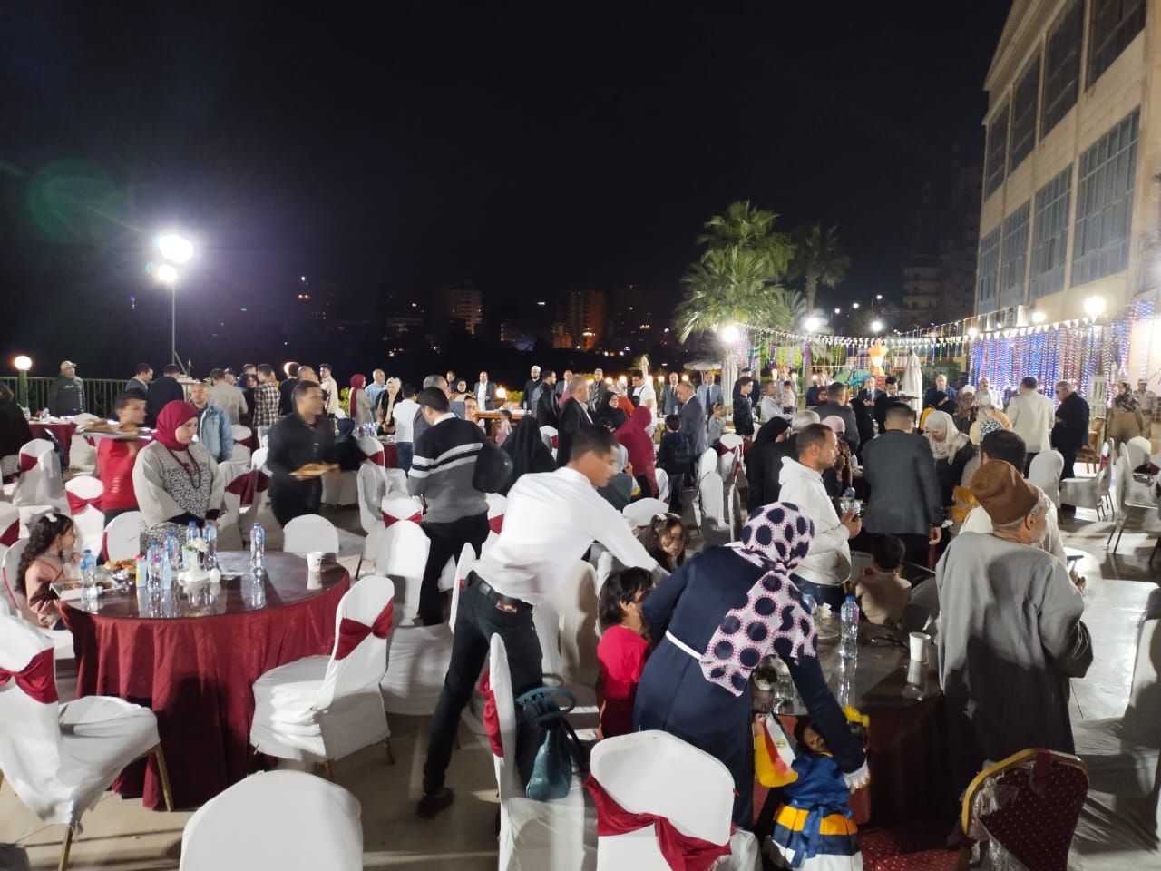 تكريم عدد من أسر الشهداء خلال حفل إفطار جماعى بالقليوبية (3)