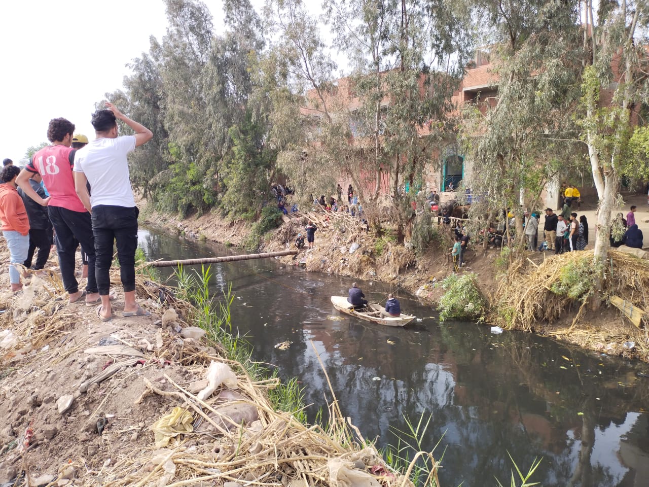  موقع البحث عن جثمان الطفلة سجدة بالقليوبية (4)