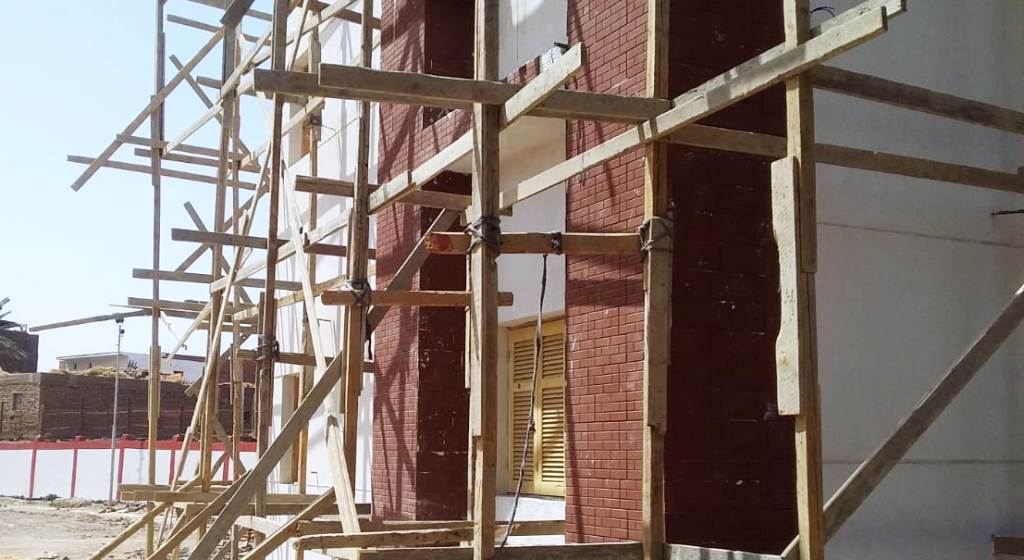 مشروعات حياة كريمة فى قرى أسوان (2)