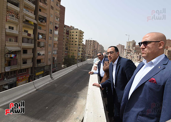 رئيس الوزراء يتفقد محور الفريق كمال عامر  (4)