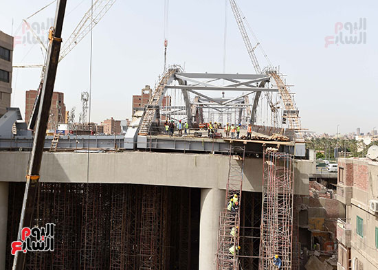 رئيس الوزراء يتفقد محور الفريق كمال عامر  (10)