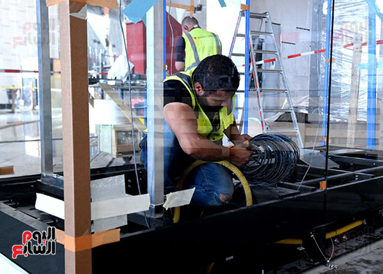 رئيس الوزراء يتفقد المتحف الكبير (19)