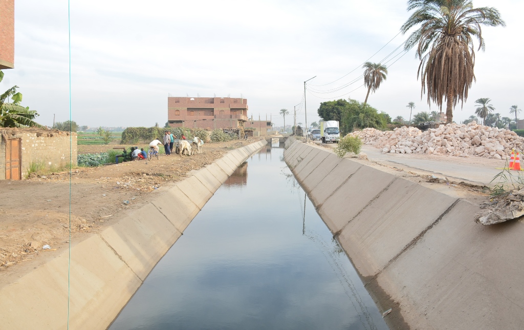 تبطين 47 ترعة خلال عام 2021 (4) (1)