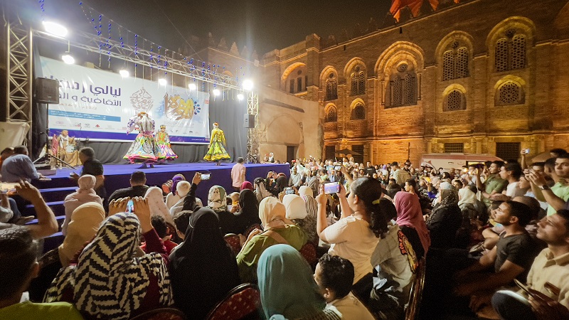 جمهور عروض التنورة فى ليالي رمضان 2022 فى شارع المعز