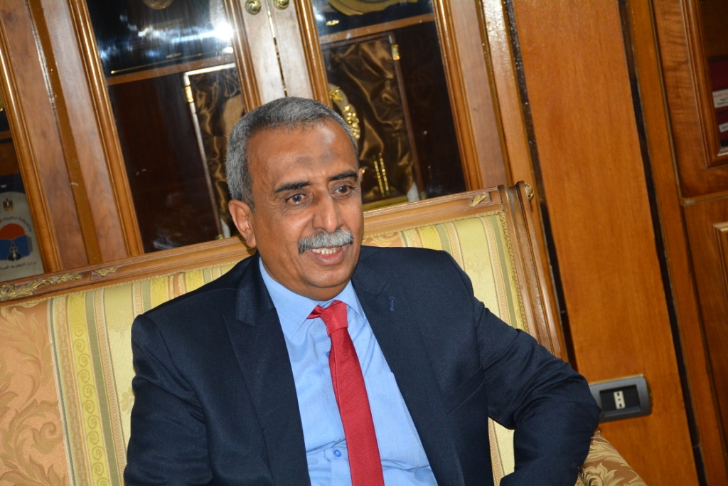 رئيس جامعة أسيوط يستقبل نظيره لجامعة أبين اليمنية لبحث سبل التعاون (4)