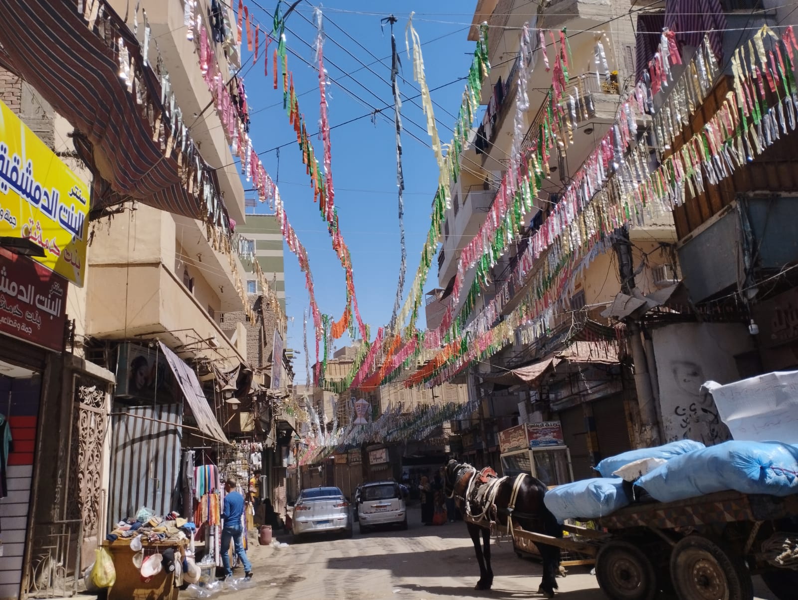  شوارع المنيا شكل تانى فى أول أيام الشهر الكريم (3)