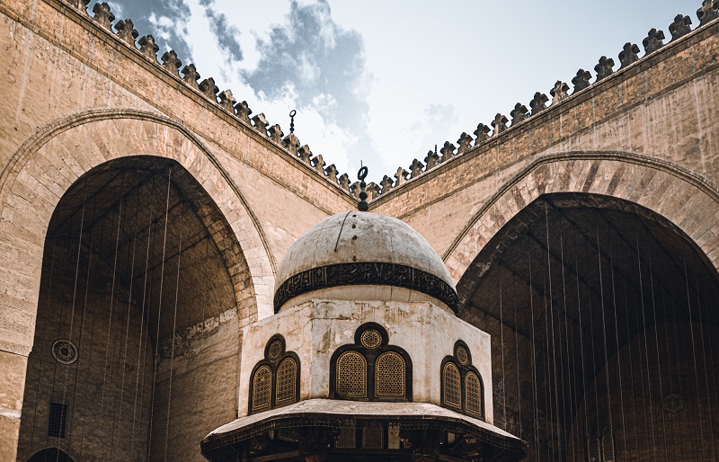 القبة الفوارة أيقونة العمارة الإسلامية فى مسجد السلطان حسن بعدسة بلال رمضان