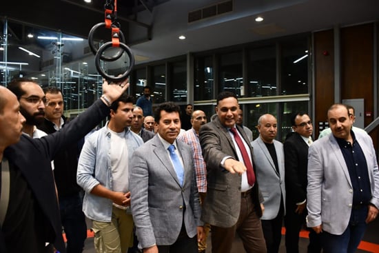 وزير الشباب والرياضة يتفقد نادى الحوار الرياضي في مستهل زيارته للدقهلية (1)