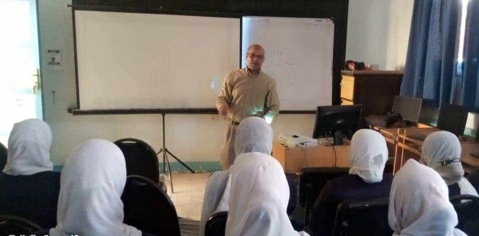 محاضرات لطالبات الأزهر حول الوقاية من وسائل التواصل وفضائل شهر رمضان (2)