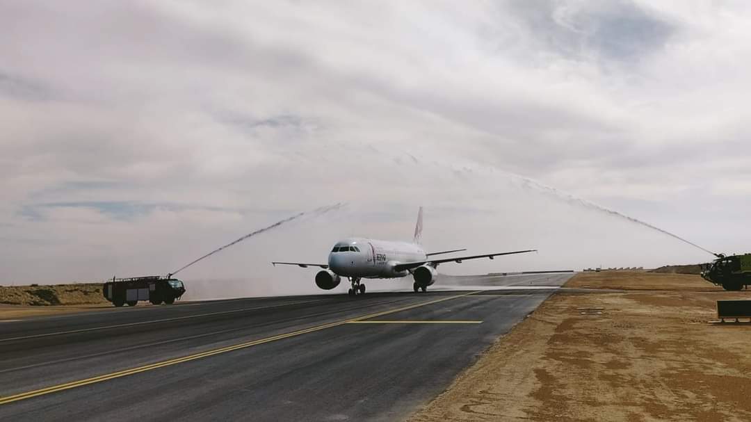 مطار برج العرب يستقبل أولى رحلات شركة برنيق الليبية (1)