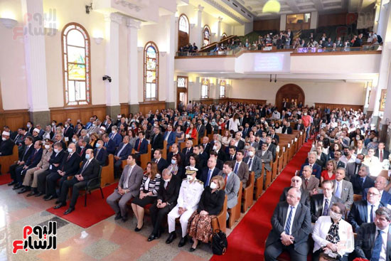 الحضور فى كنيسة مصر الجديدة الإنجيلية