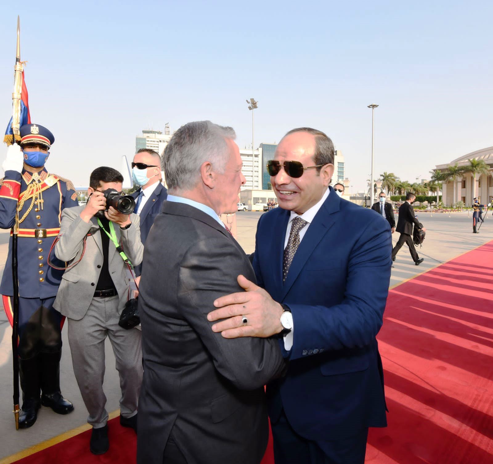 الرئيس السيسى والعاهل الأردنى وولى عهد أبو ظبى (2)