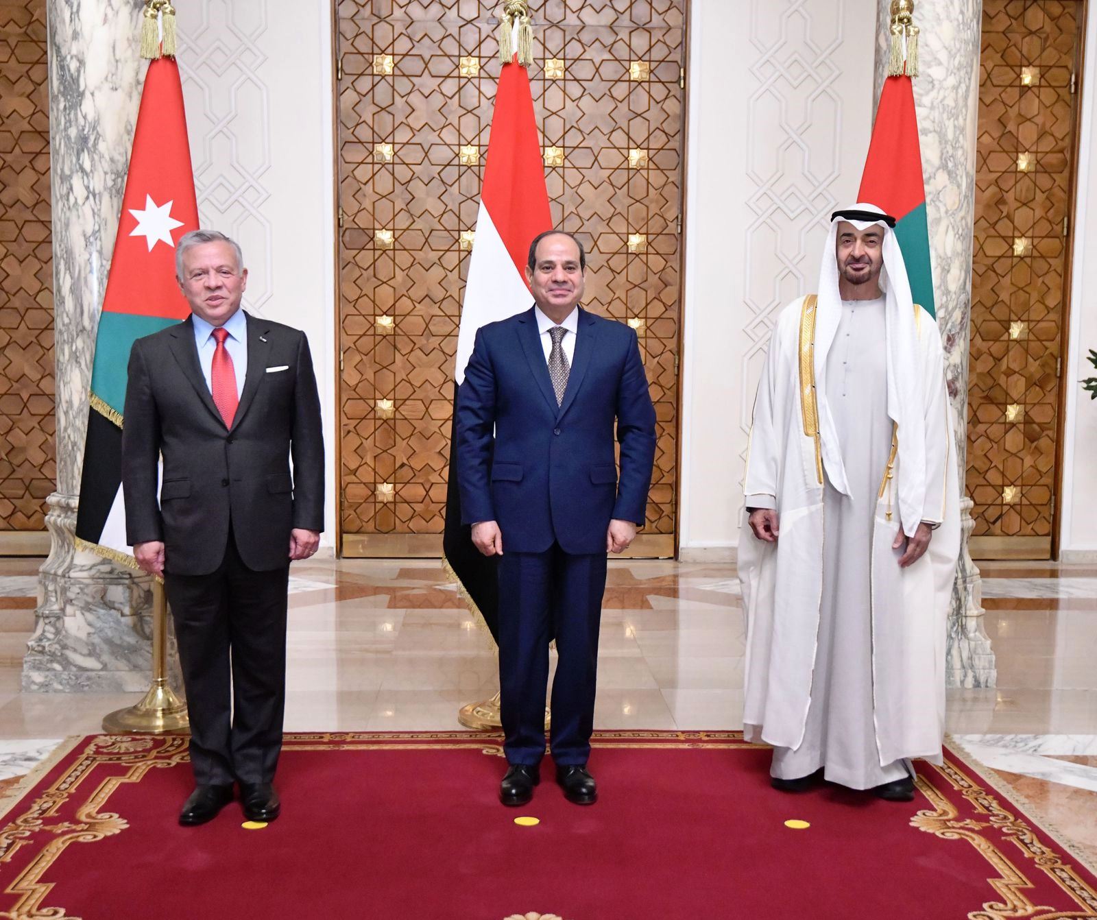 الرئيس السيسى والعاهل الأردنى وولى عهد أبو ظبى (6)