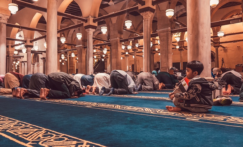 صلاة التراويح فى الجامع الأزهر بعدسة بلال رمضان