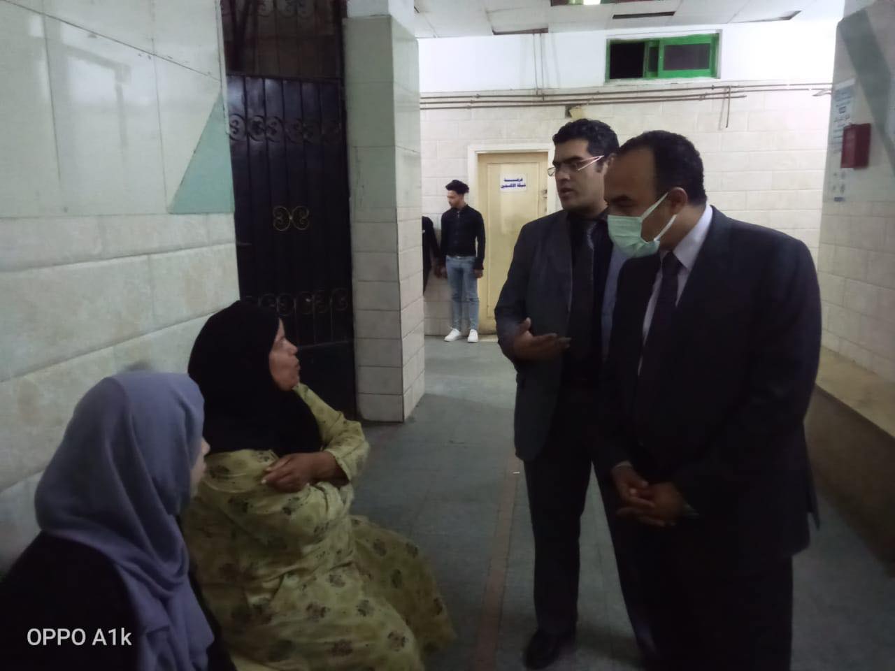 نائب محافظ المنيا يتفقد مستشفى المنيا العام والتأمين الصحى (1)