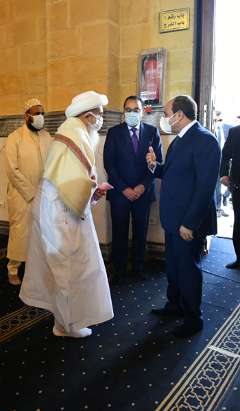 الرئيس السيسى يفتتح مسجد سيدنا الحسين بعد تجديده (14)