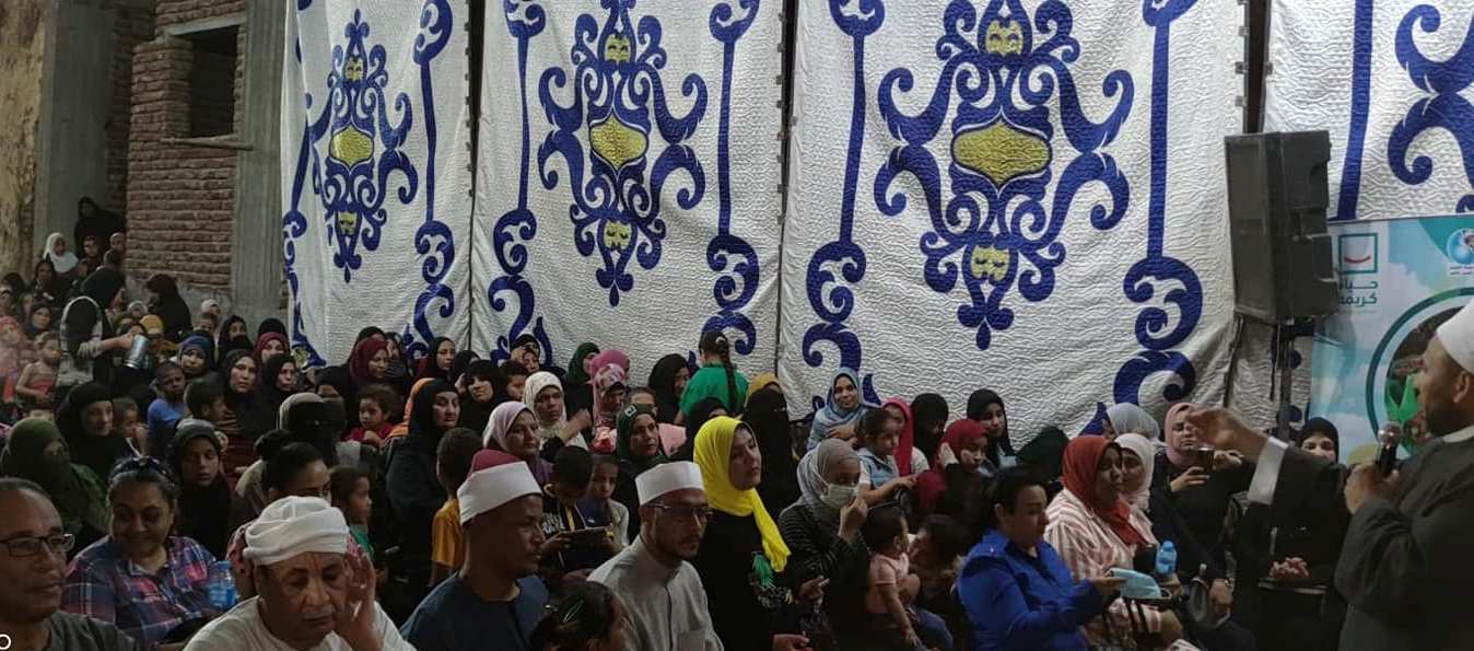 سهرة رمضانية لمشروع تنمية الأسرة المصرية بقرى أرمنت (5)