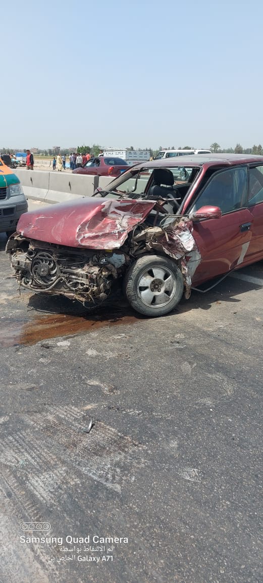 حادث التصادم بين السيارات (2)