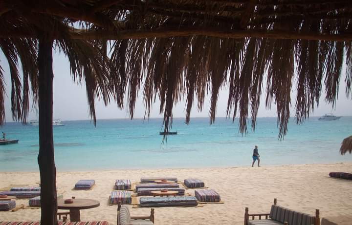 شواطئ جزيرة الجفتون بالغردقة شواطئ جزيرة الجفتون بالغردقة