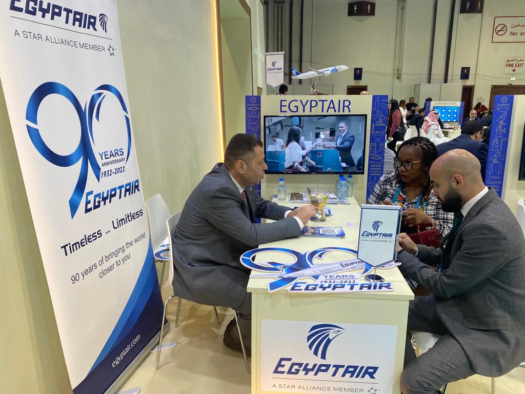 مصر للطيران تشارك في معرض سوق السفر العربي (5)