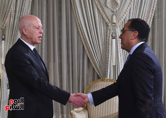 الرئيس قيس سعيد، رئيس الجمهورية التونسية والدكتور مصطفى مدبولى، رئيس مجلس الوزراء (13)