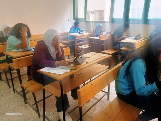 الصف الأول الثانوى (6)