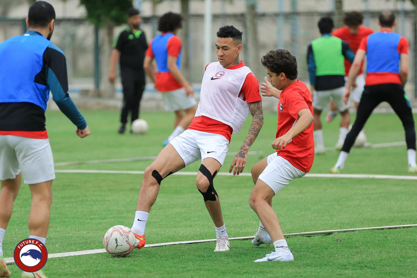 فيوتشر (2)