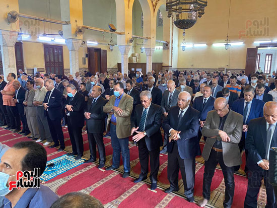 تشييع جنازة الكاتب الصحفى صلاح منتصر (2)