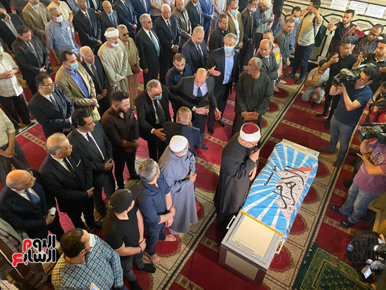 تشييع جنازة الكاتب الصحفى صلاح منتصر (15)