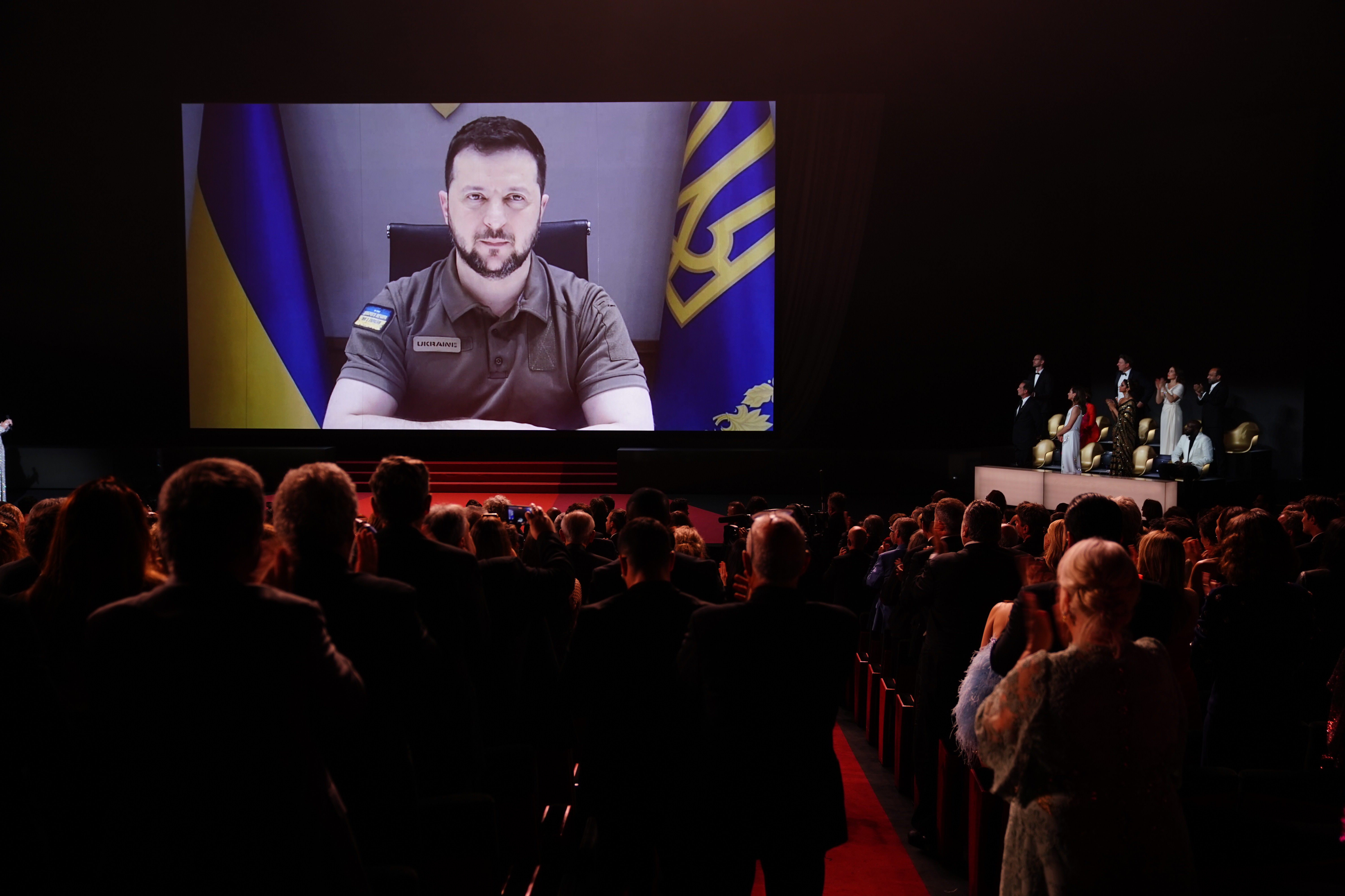 ظهور الرئيس الأوكراني في افتتاح مهرجان كان (2)