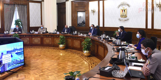 رئيس الوزراء يتابع الموقف التنفيذي لمشروعات العاصمة الإدارية الجديدة  (5)