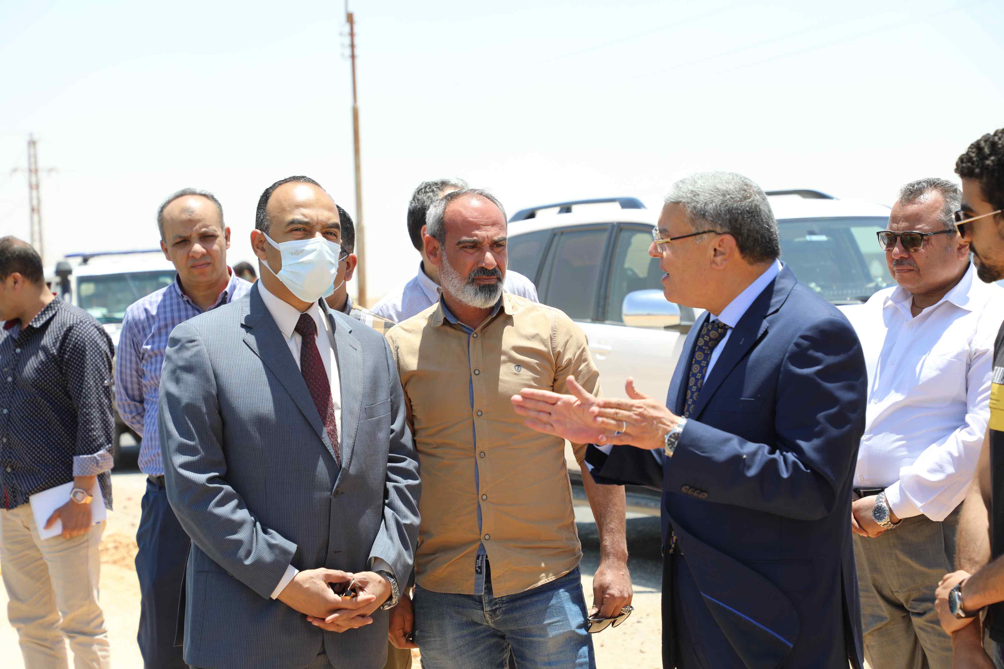 محافظ المنيا يتفقد محطة معالجة الصرف الصحى بالصحراوى الغربى تمهيدا لتشغيلها رسميا (8)