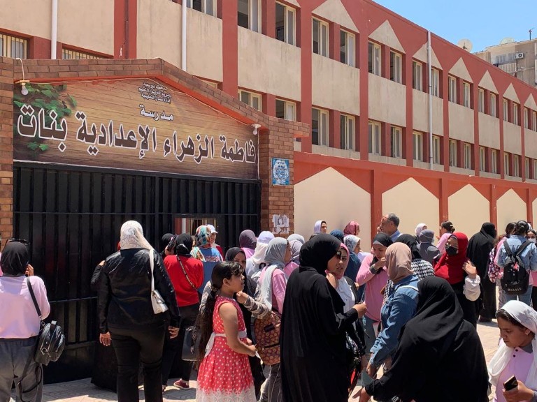 خروج الطالبات ببورسعيد