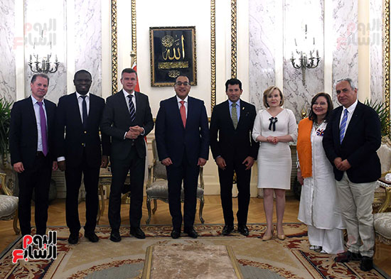 لقاء رئيس الوزراء مع رئيس الوكالة الدولية لمكافحة المنشطات  (1)