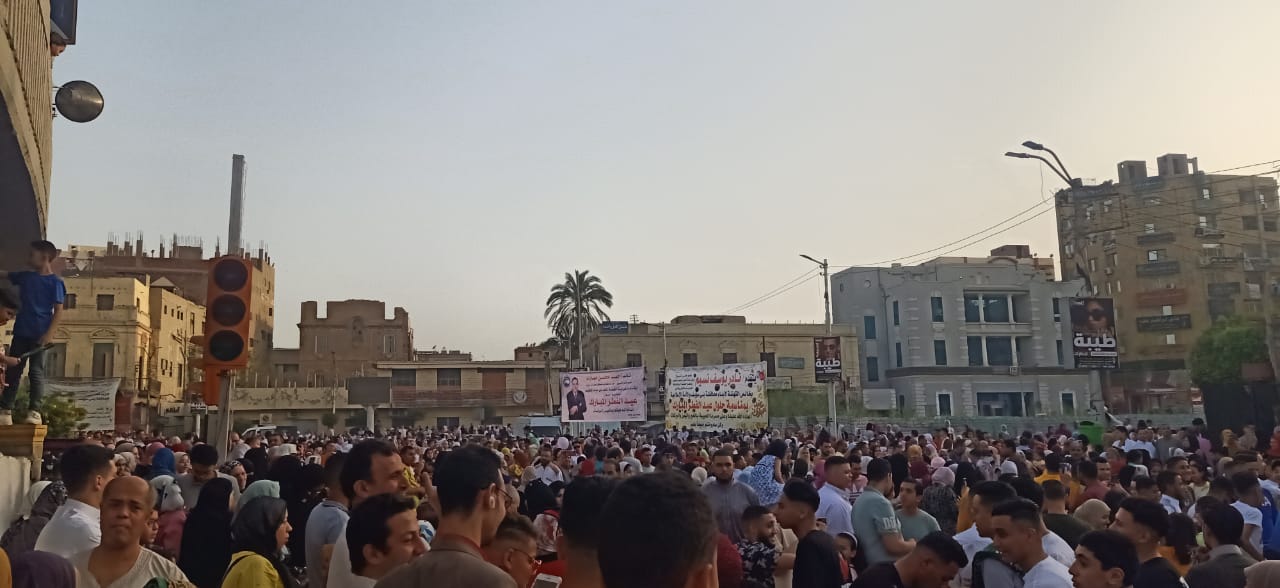  مظاهر الاحتفالات بالعيد مدينة بنى سويف (3)
