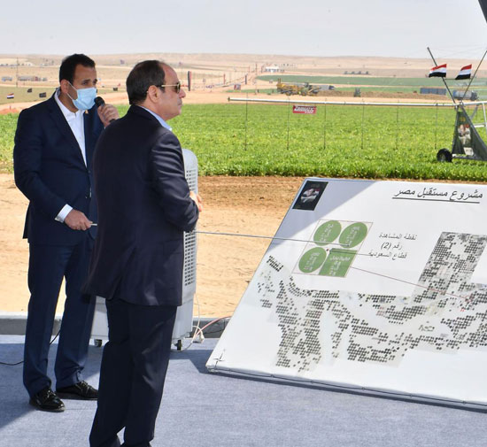 الرئيس السيسي يشهد افتتاح مشروع مستقبل مصر للإنتاج الزراعى (14)