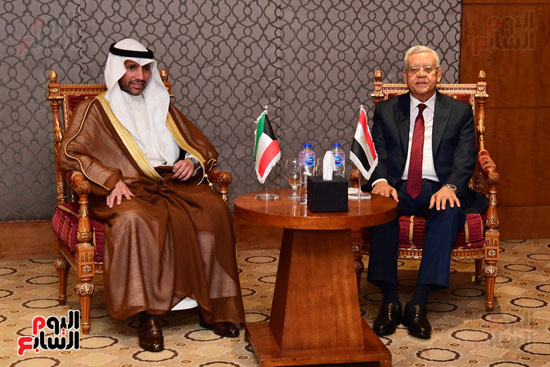رئيس مجلس النواب يلتقى رئيس مجلس الأمة الكويتى (2)