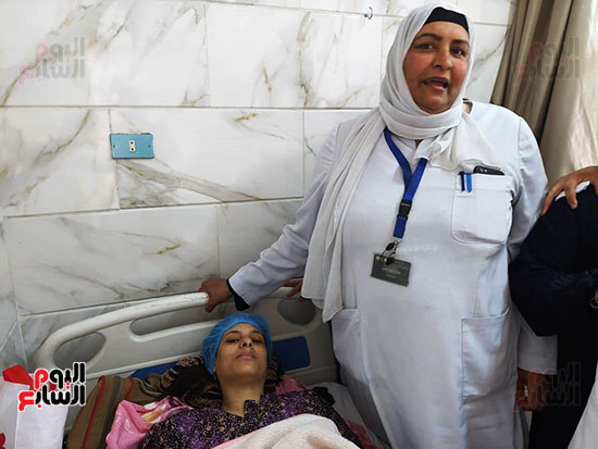 والدة التوائم الخمس داخل مستشفى المنشاوي بمدينة طنطا (3)