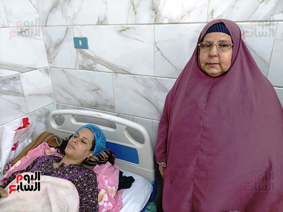 والدة التوائم الخمس داخل مستشفى المنشاوي بمدينة طنطا (8)