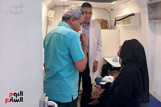 الكشف-على-18126-مواطنا-خلال-21-قافلة-طبية-مجانية-ضمن-حياة-كريمة-بقنا