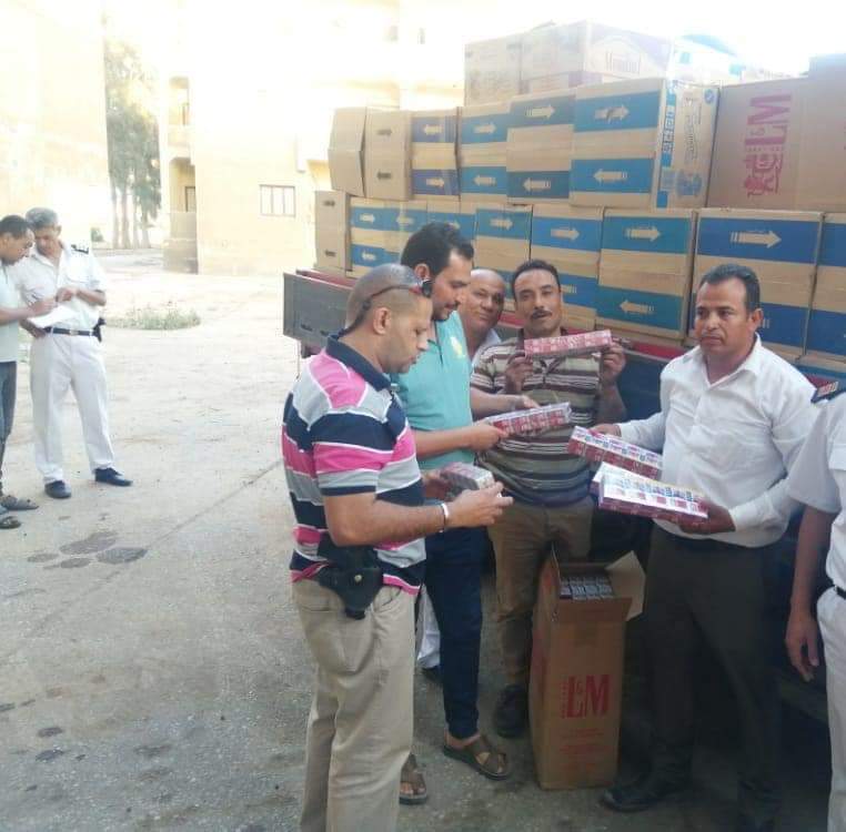 صور من الحملة على المستودعات بالاسماعيلية (2)