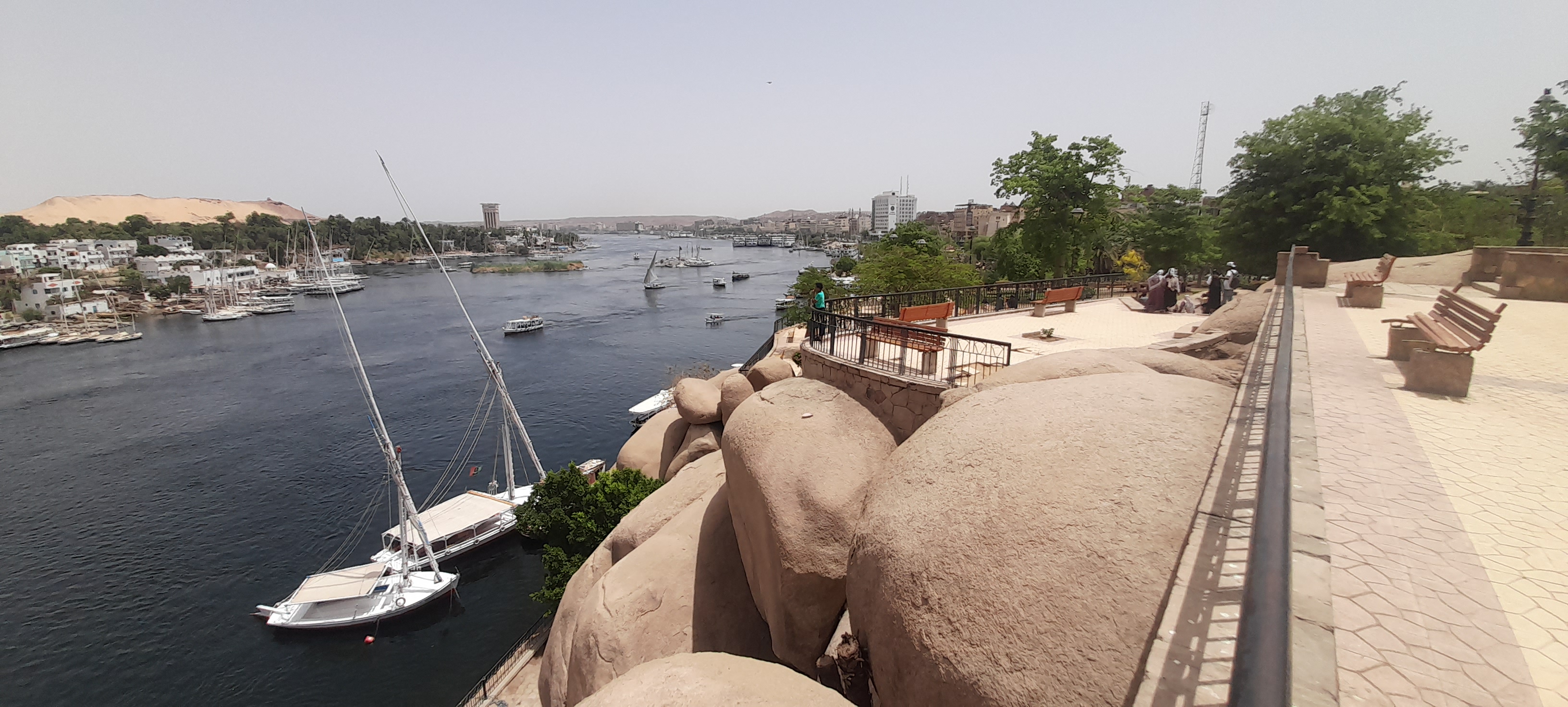 إطلالة مميزة على النيل من حديقة الأميرة فريال بمحافظة أسوان (3)