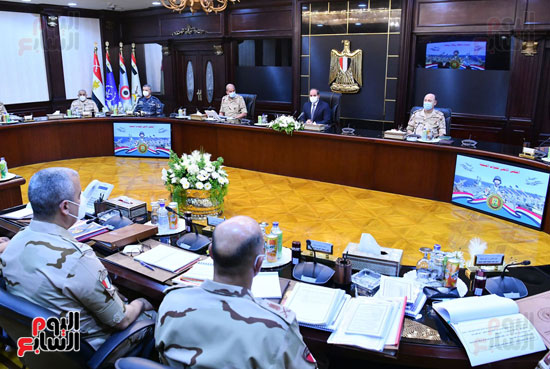 الرئيس السيسي يترأس اجتماع المجلس الأعلى للقوات المسلحة (1)