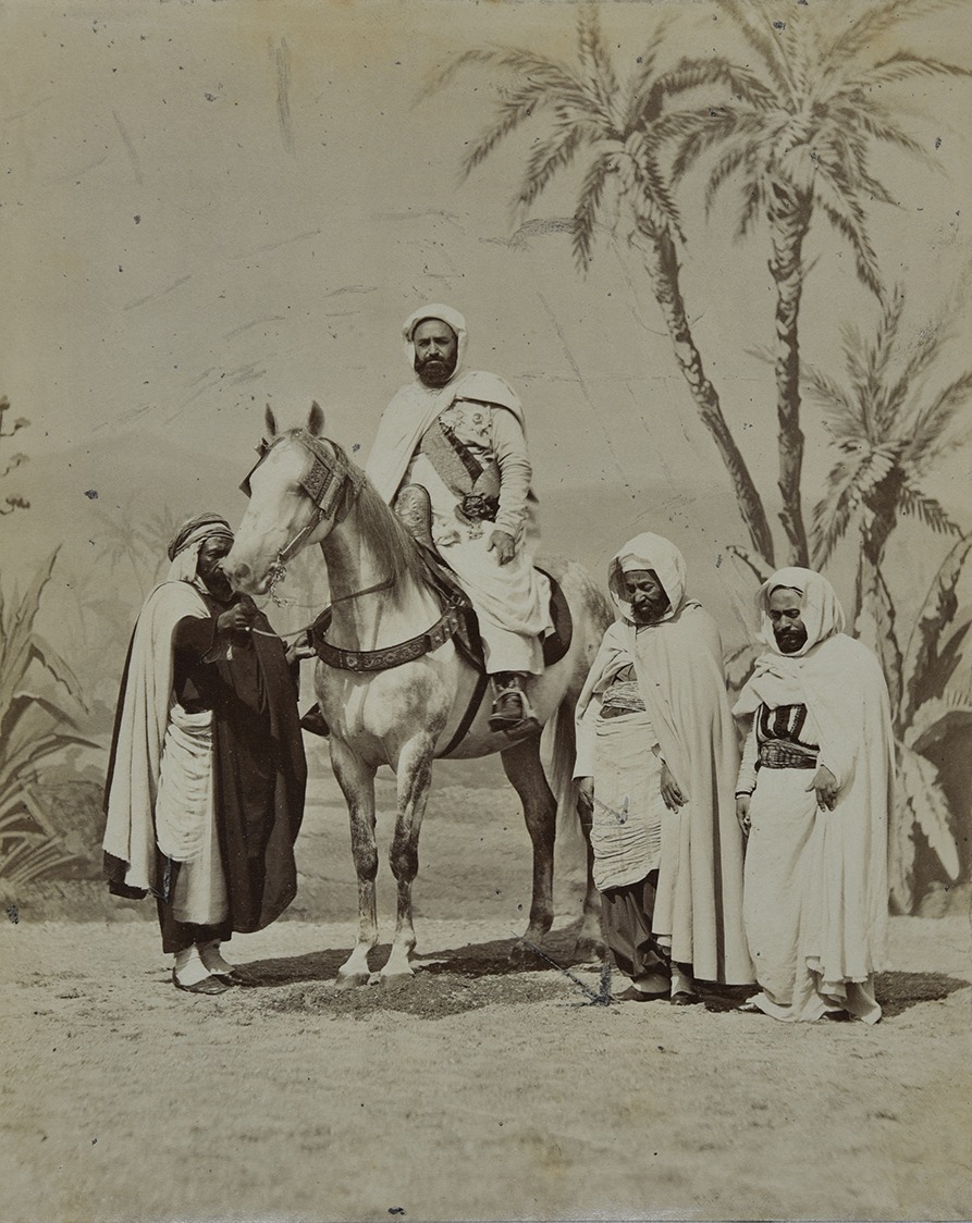 عبد القادر الجزائرى على ظهر حصان للفنان جيه ديلتون حوالي عام 1865