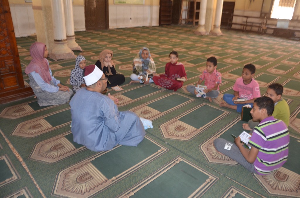 تواجد الأطفال بالمساجد خلال البرامج الصيفية